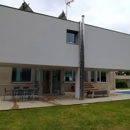 La Casa De Cristal 펜션 Goyán