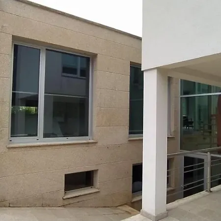 La Casa De Cristal Goyán